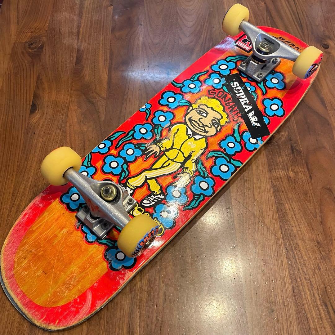 クルキッド　スケボー　スケートボード　クルーザー　スピットファイア　ベンチャー