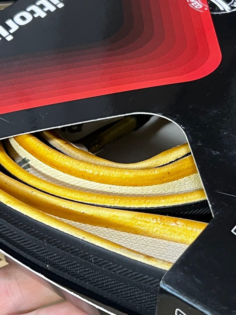 ゴ*リ様 Vittoria rally tubular 21-28Black/P