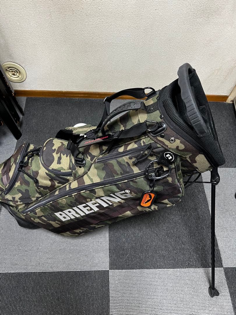 BRIEFING CR4カモフラキャディバッグ ヘッドカバーセット