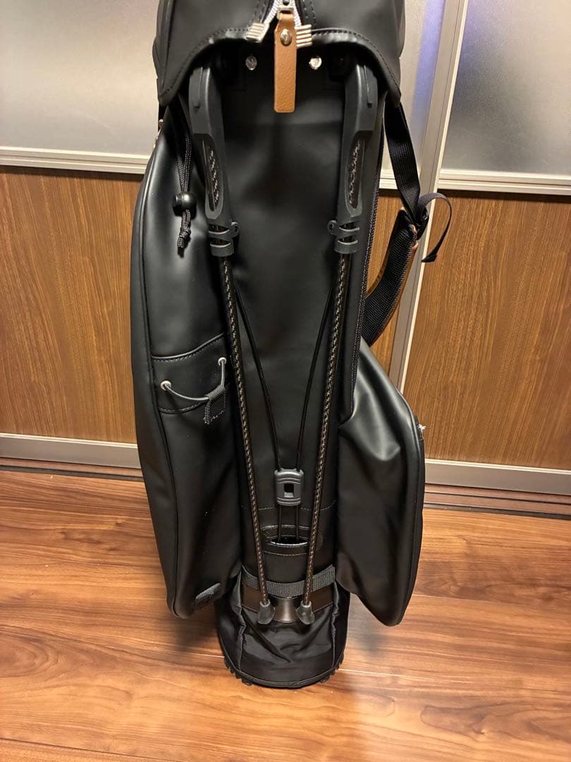 【新品未使用】ASTON MARTIN×Callwayゴルフキャディバッグ