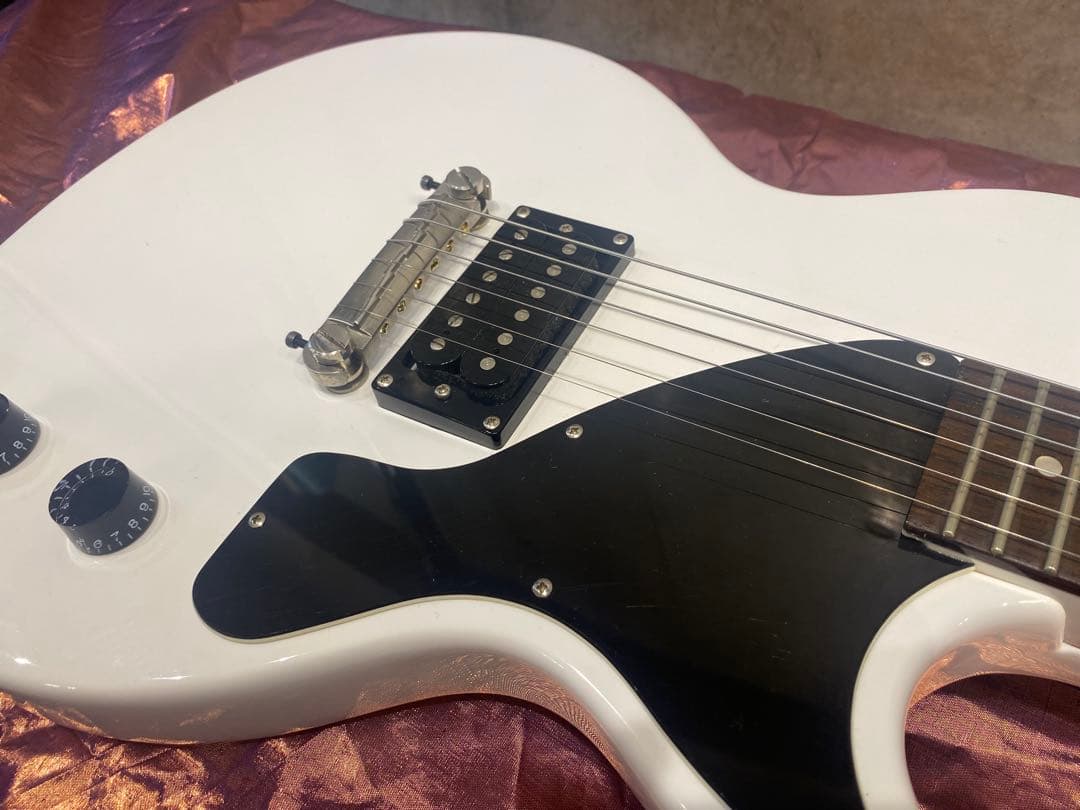 Epiphone レスポールジュニア ホワイト
