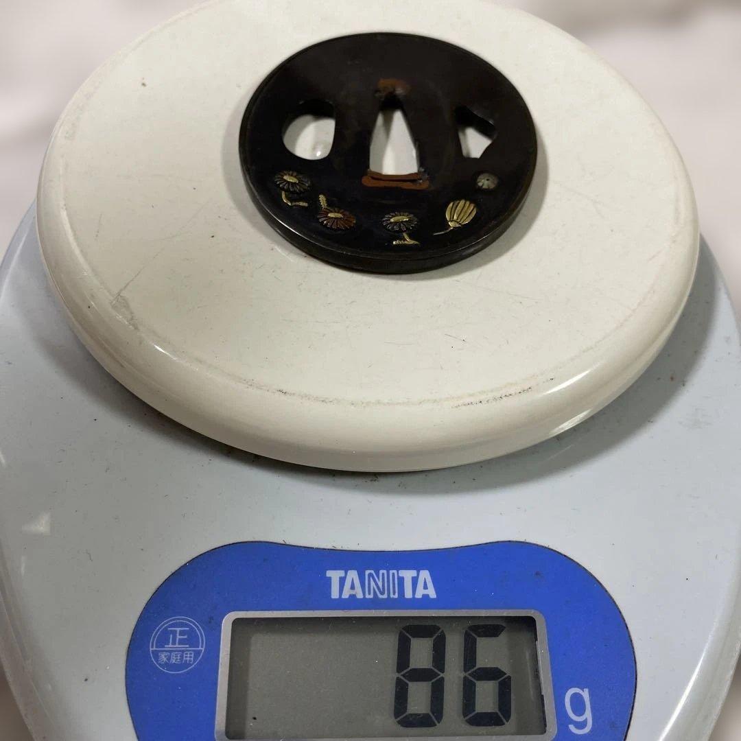 B-32 鍔　武具　刀装具　金銀象嵌　銅製　刀　装飾品　美術品　工芸品　骨董品