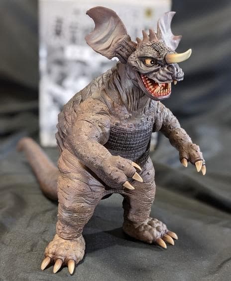 地底怪獣バラゴン 大怪獣シリーズ東宝怪獣総進撃（バンダイミュージアム）ソフビ箱付