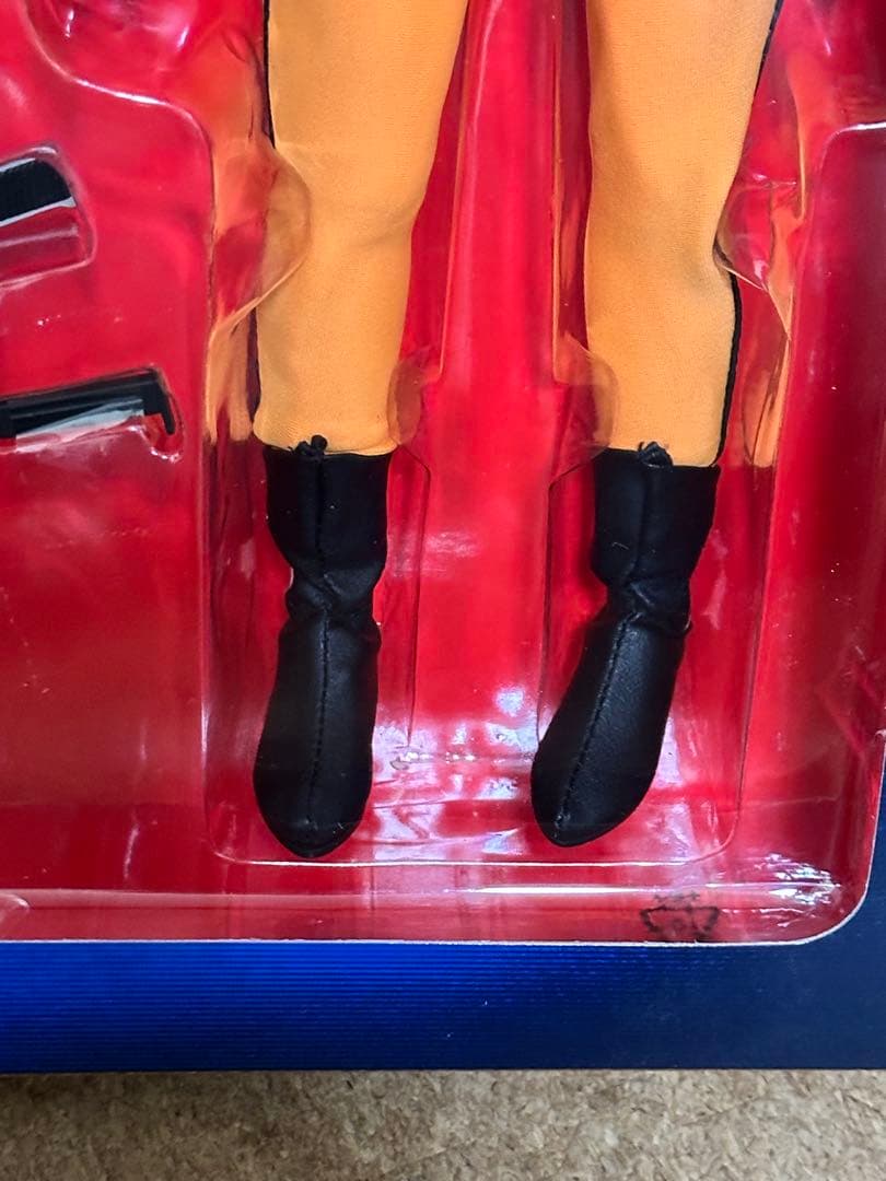 クールガール　科学特捜隊　フジアキコ隊員