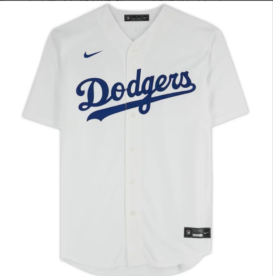 山本由伸　直筆サイン　ドジャース　額装　ユニフォーム　ホログラム付