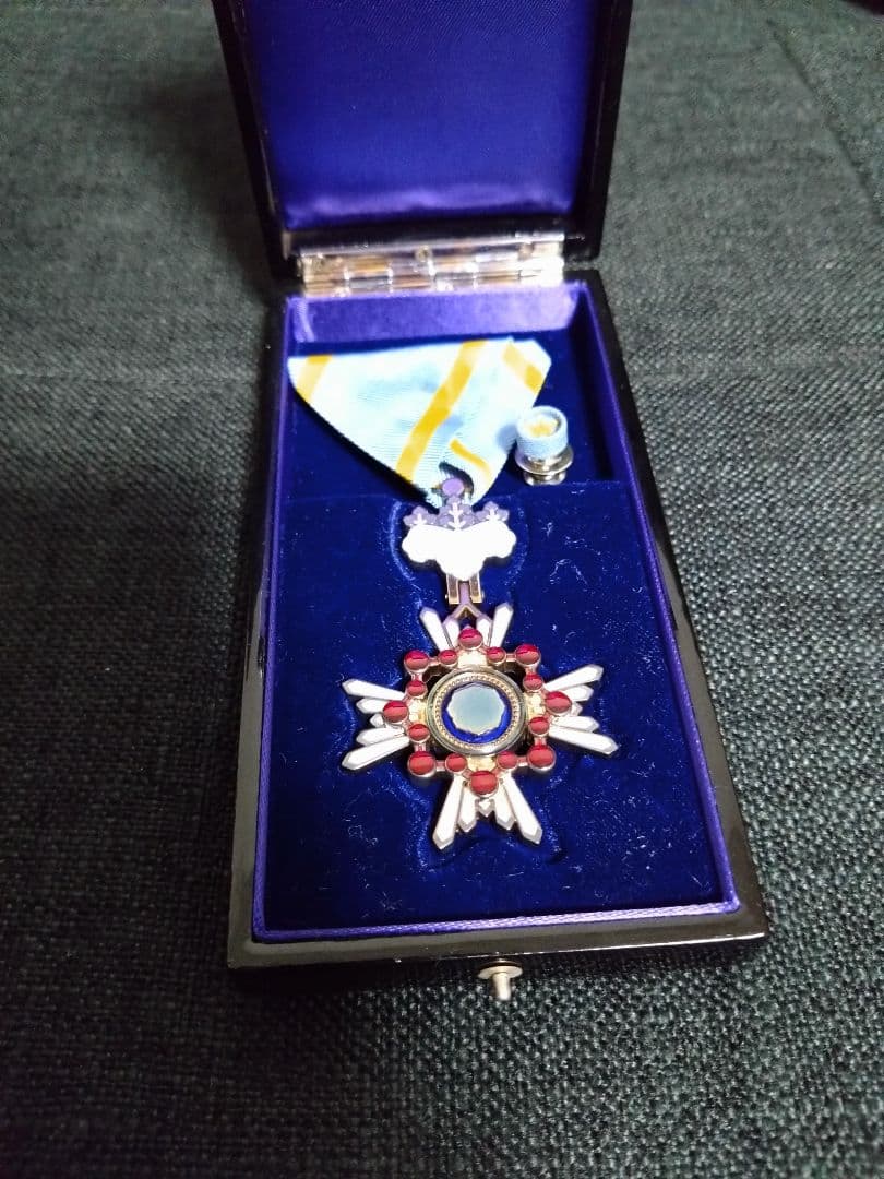 【純銀製】瑞宝単光章　勲章