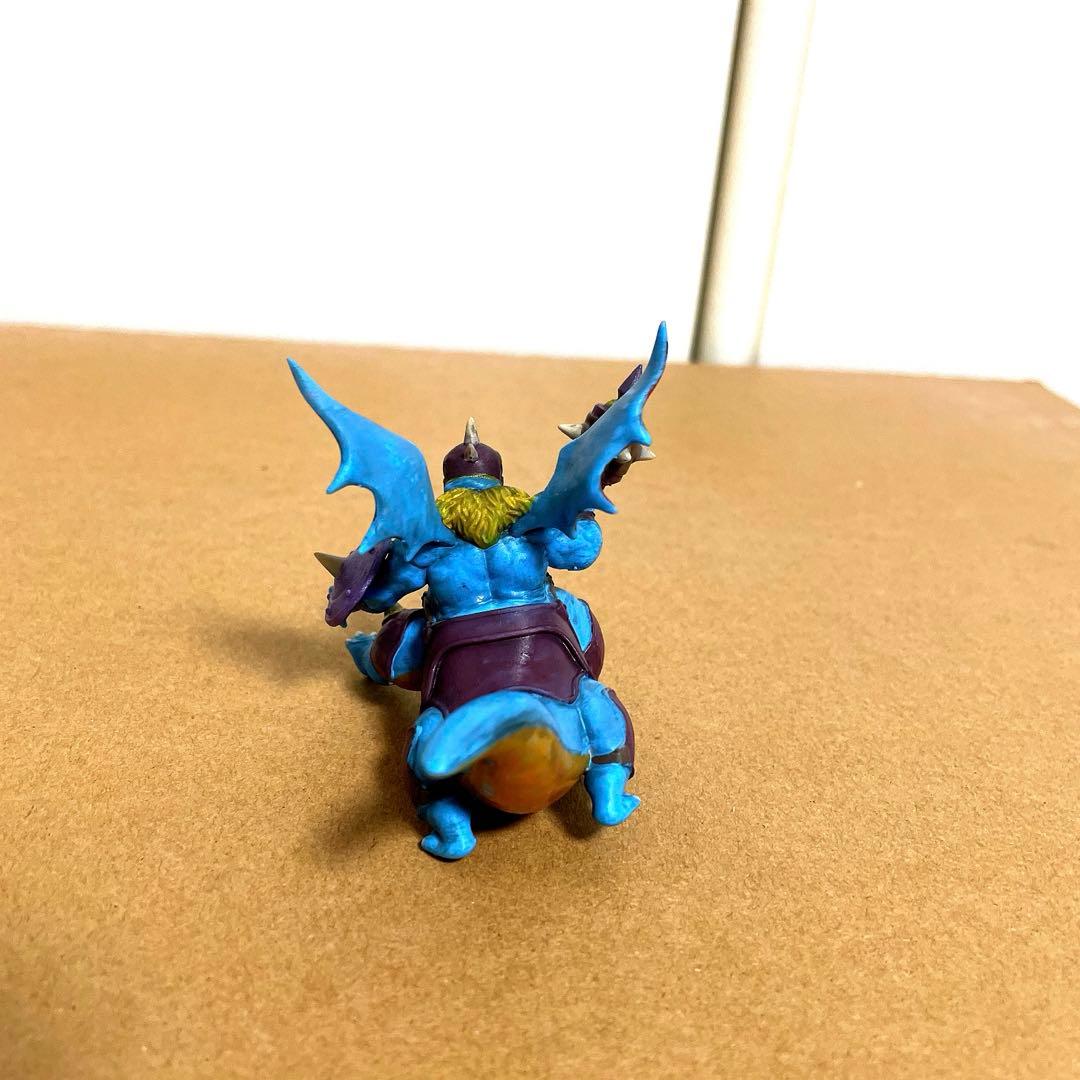 ドラゴンクエスト　ガドンゴ　フィギュア