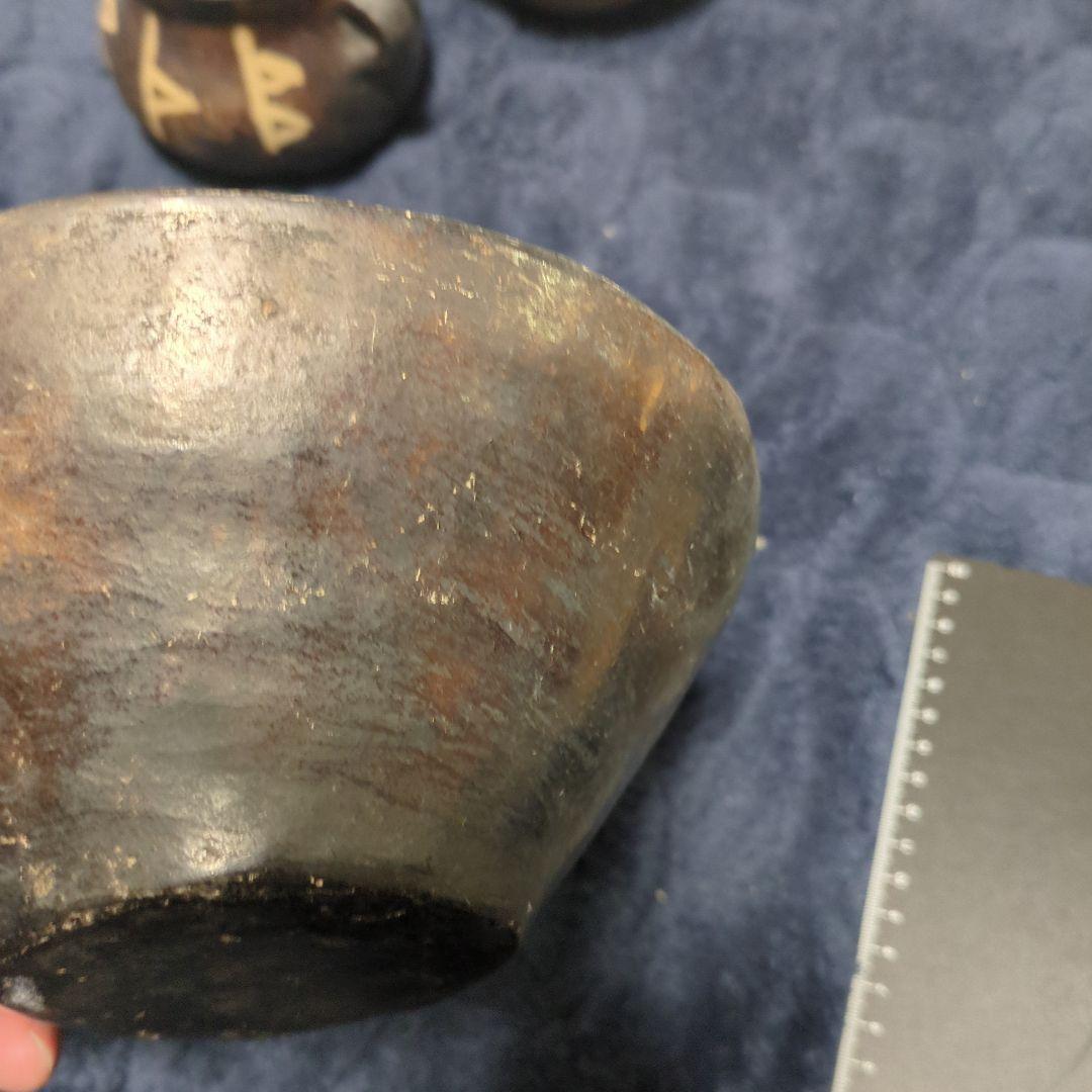 南米 黒色陶器皿 茶色模様 アンティーク
