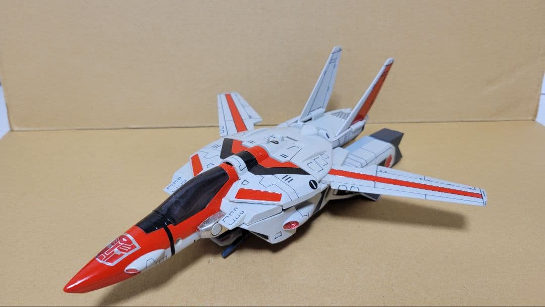 【ジャンク】トランスフォーマー G1 スカイファイアー風