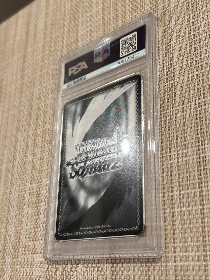 ヴァイスシュヴァルツ　NIKKE レオナ　SP PSA10