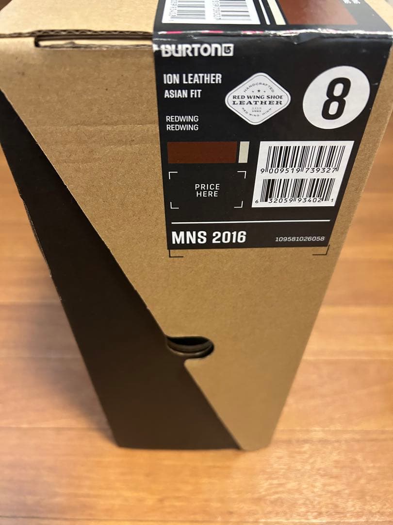 BURTON REDWING 日本正規品　8 コラボ　美品　ION