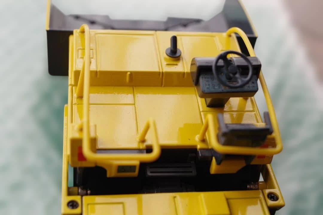 住友アスファルトフィニッシャーミニチュア