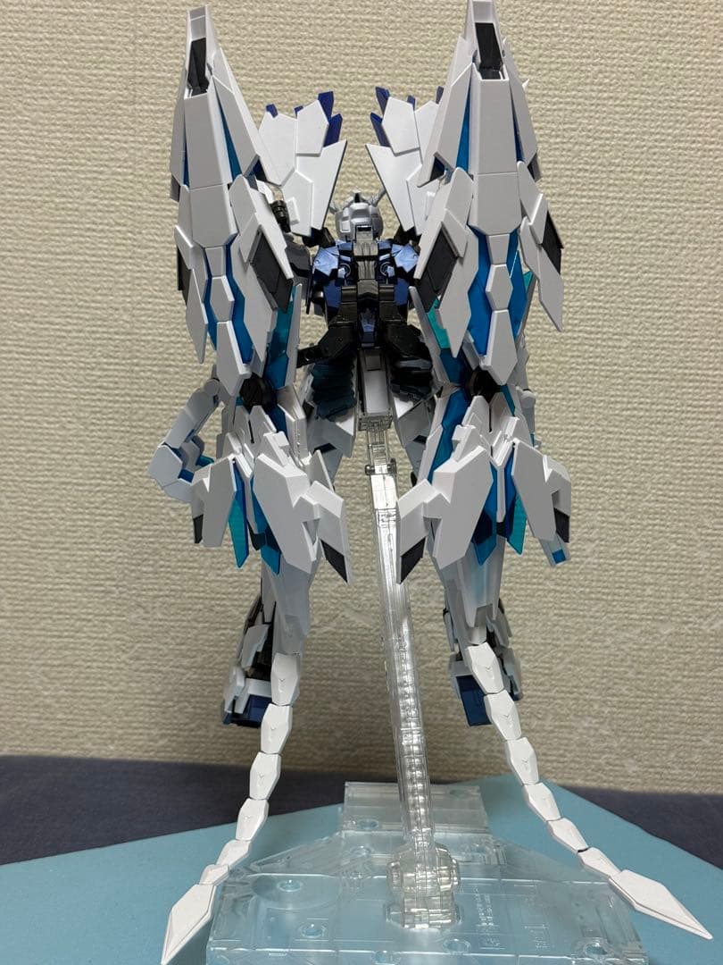 MG 1/100　ユニコーンガンダム　ペルフェクティビリティ　【組み立て済】