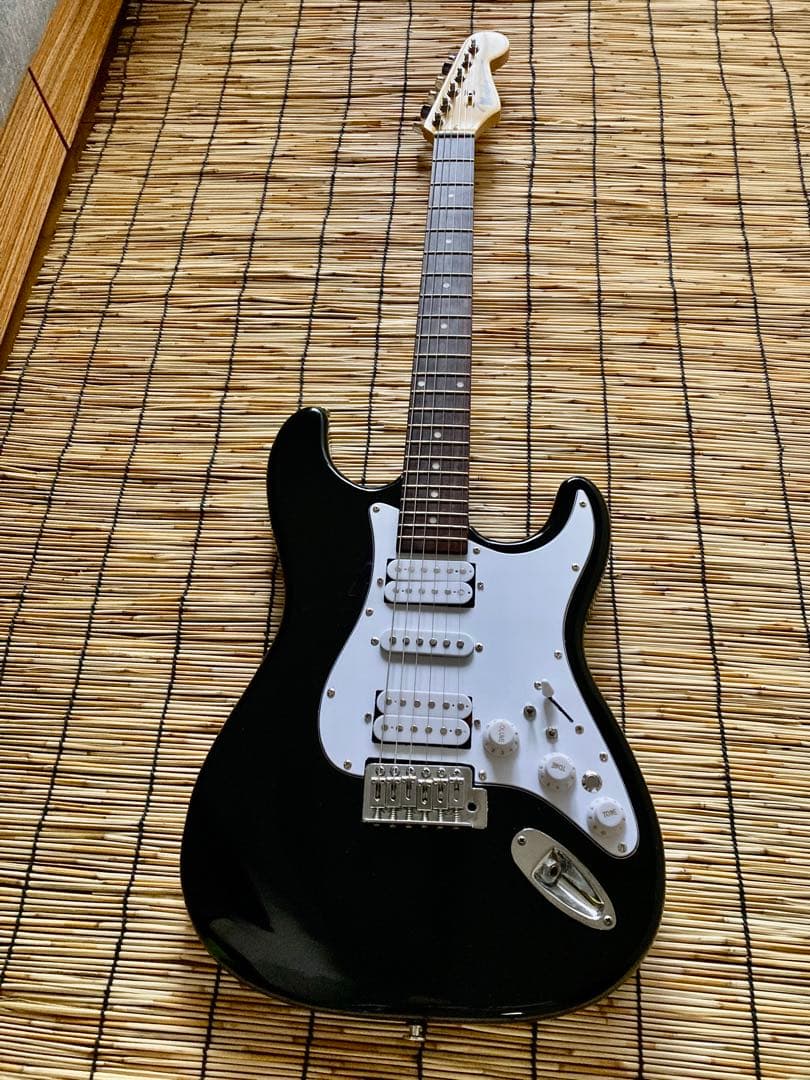 ☆Mavis   STピックアップ構成をHSHに変更改造し多彩な音色を実現