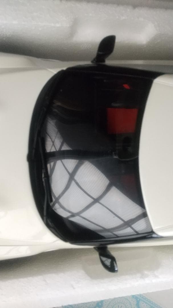 やまちゃん専用　1/18 GT094 GT-R Nismo White ミニカー