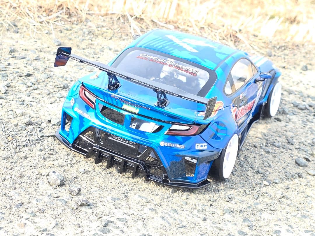 アディクション　GR86　下田紗弥加選手仕様　新品ラジコンホディ