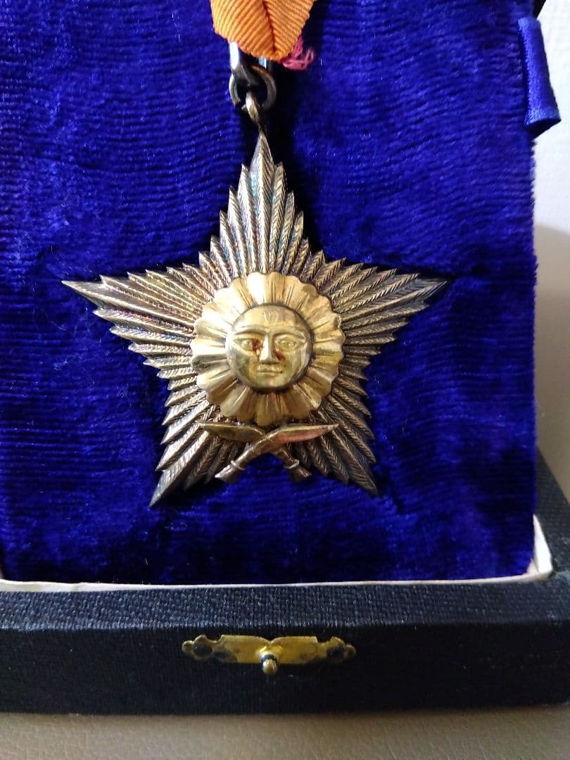 ネパール 勲章 ゴルカ ダクシン パフ三等勲章