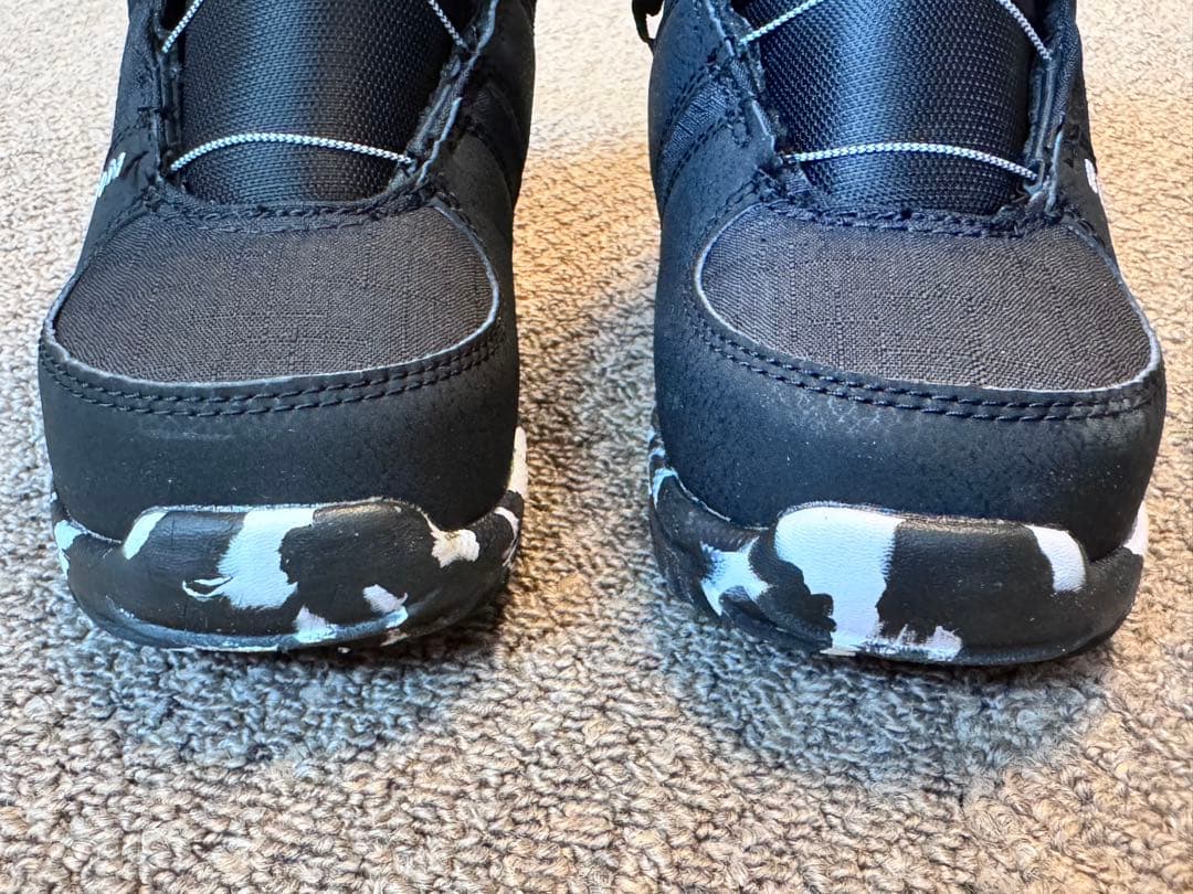 Burtonバートン.キッズGROM BOAブーツ、ビンディングセット_中古