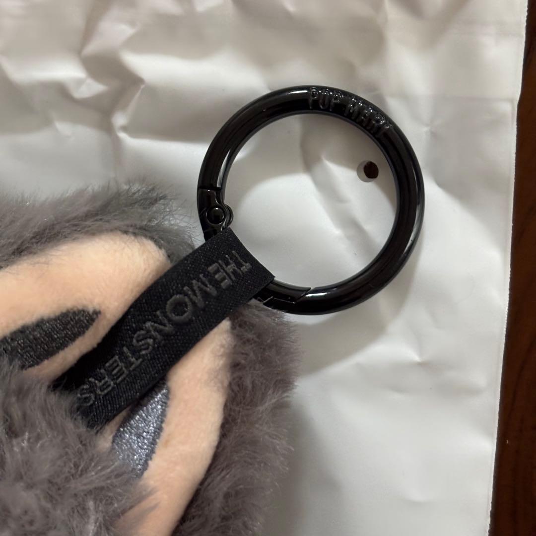 【ID】シークレット　エナジー　ラブブ　LABUBU ぬいぐるみペンダント