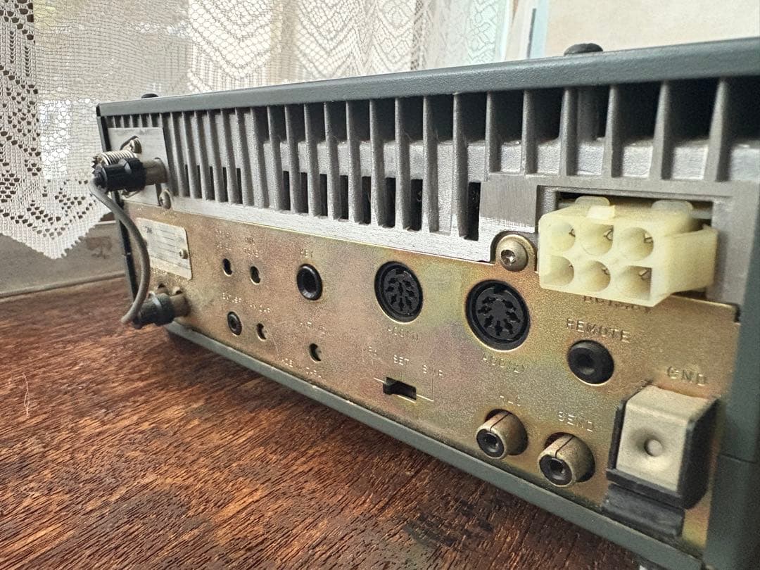 IC-731S HFトランシーバー ICOM 動作品
