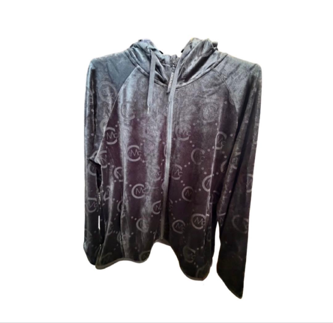 【新品】セシルマクビー　ベロアフーディー セットアップレディースゴルフウエア