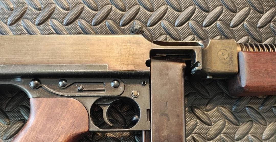 B*9様 mgcトンプソンM1921モデルガン（SMG刻印）