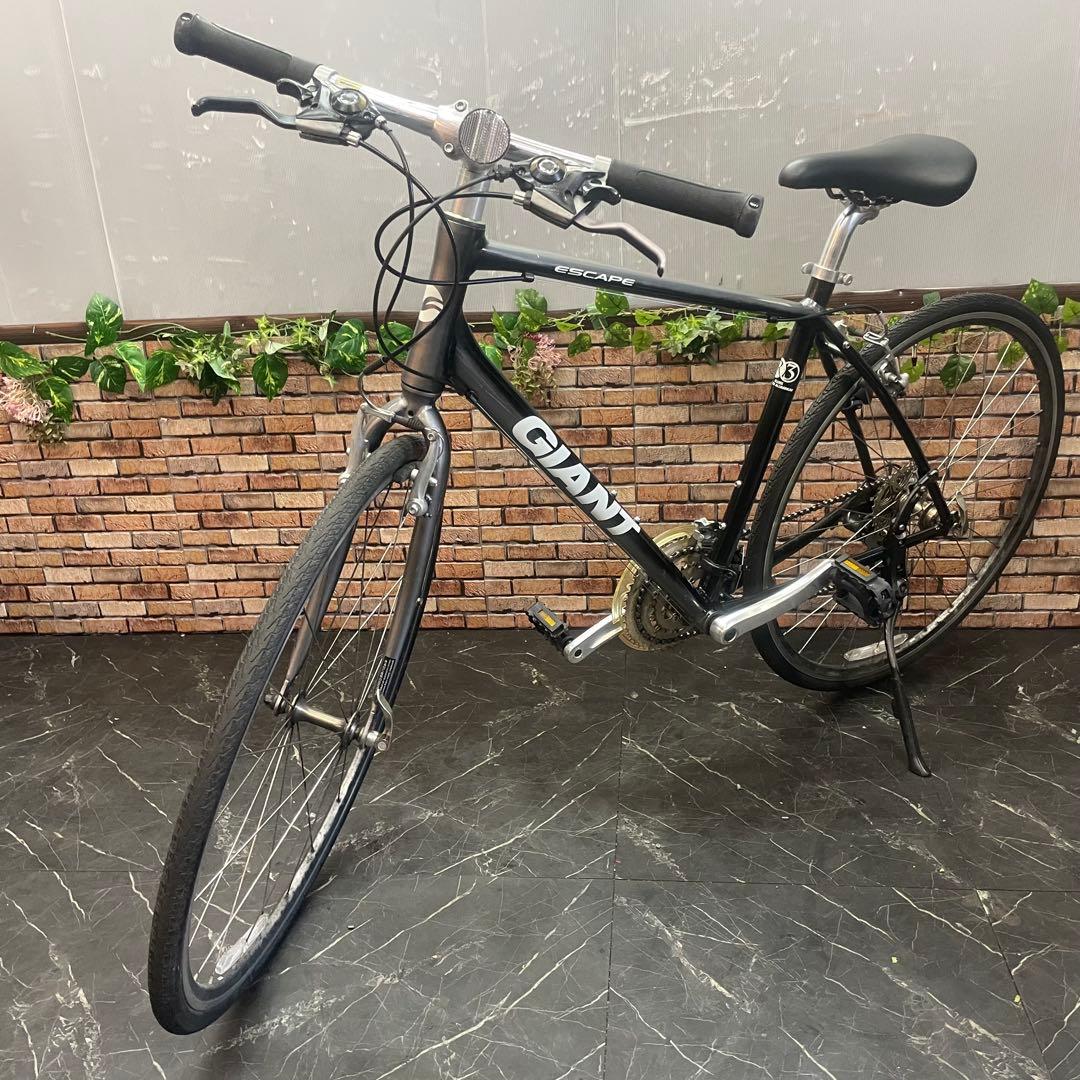 【59】クロスバイク GIANT ESCAPE R3 ブラック×グレー 700C