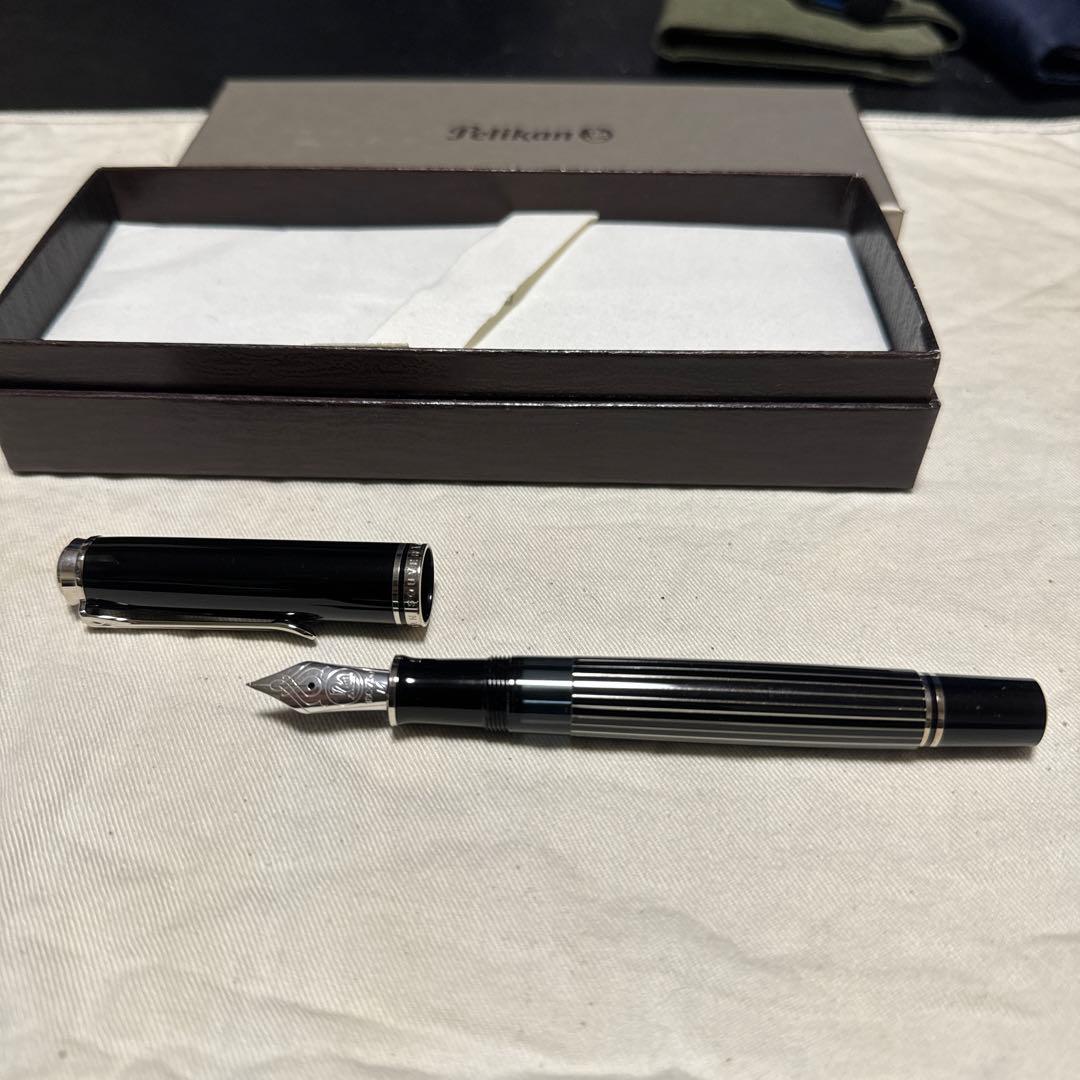 Pelikan ペリカン 万年筆 スーベレーン M815 メタルストライプ 中字