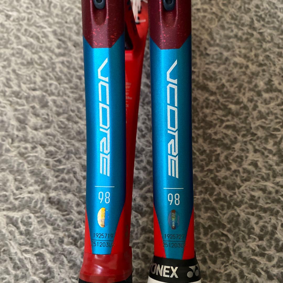 YONEX VCORE 98 2021 G2 レッド/ブルー 2本セット