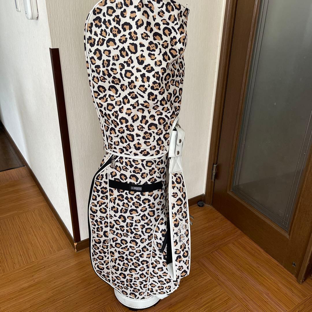 ヒョウ柄キャディバッグ