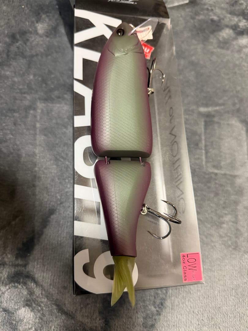 クラッシュ9 カラー・ベラ