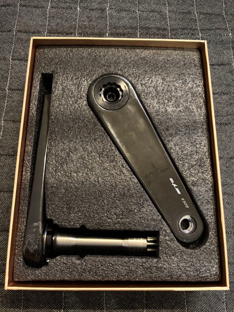 エライリー ELILEE X320 クランクアーム Φ24 165mm カーボン