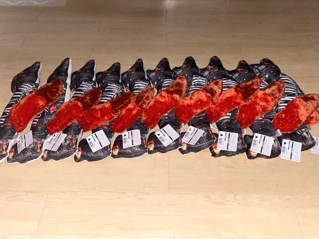 ニック　ダイカットクッション10個