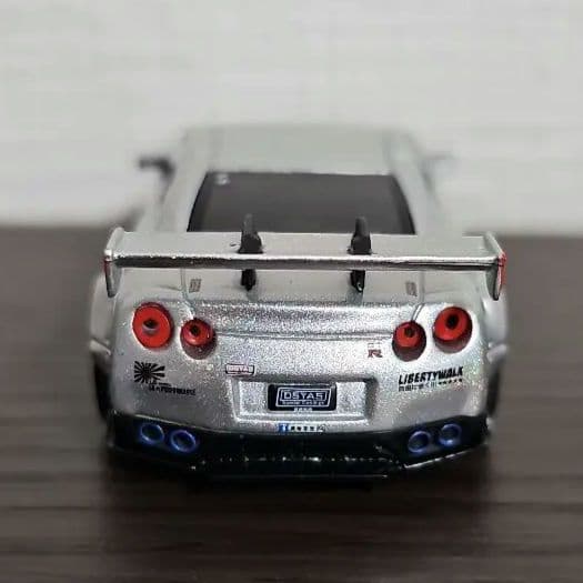 LIBERTYWALK LB★WORKS Nissan GT-R R35