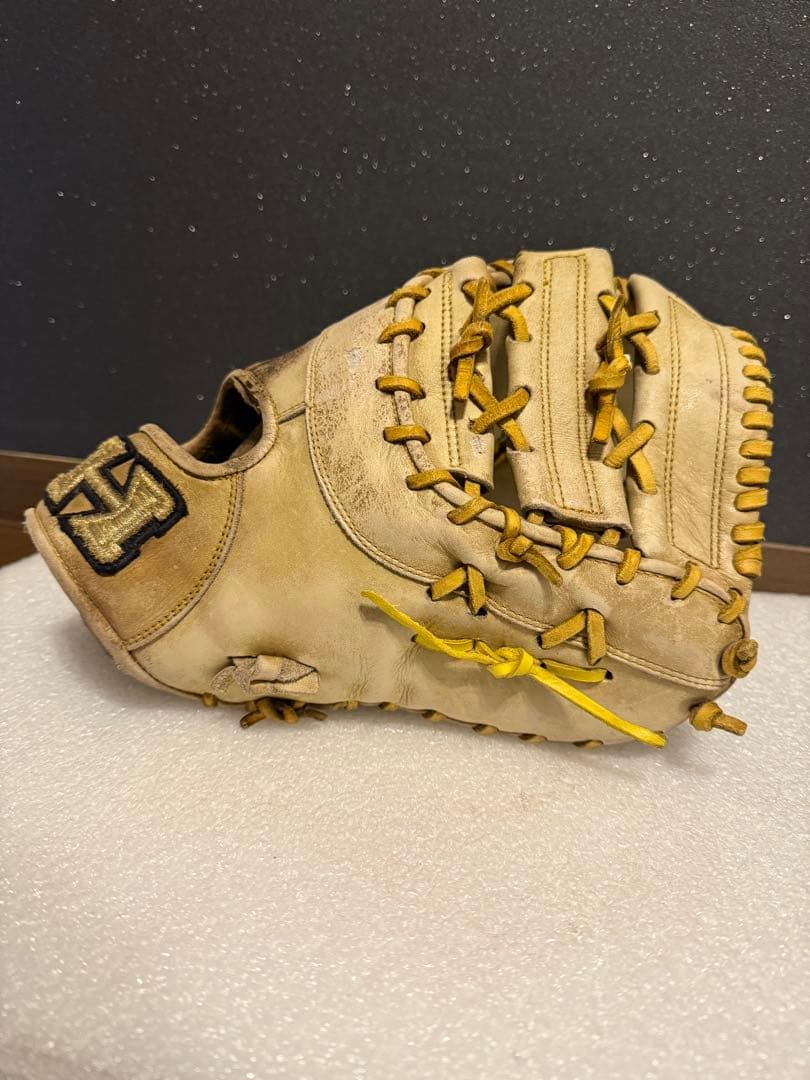 ★人気★ ハイゴールド 硬式用 ファーストミット 紐切れ無し ウェブ破れ無し
