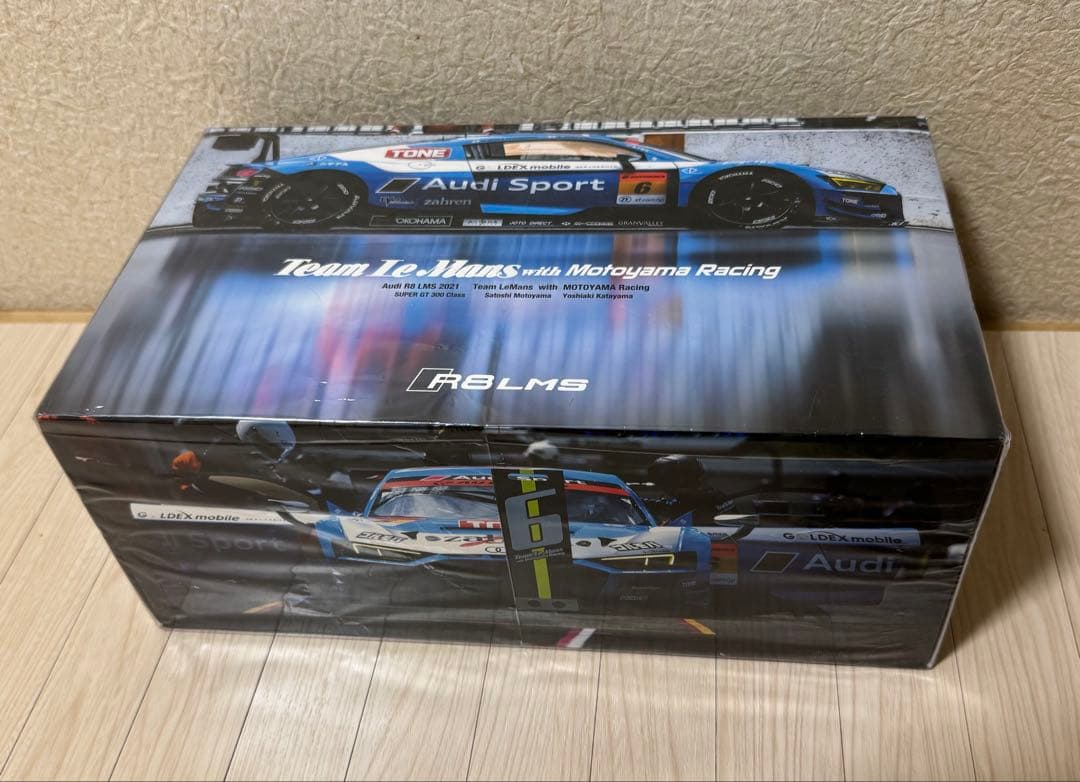 スポーツ SPARK Super GT300 Audi R8 LeMans 1/18