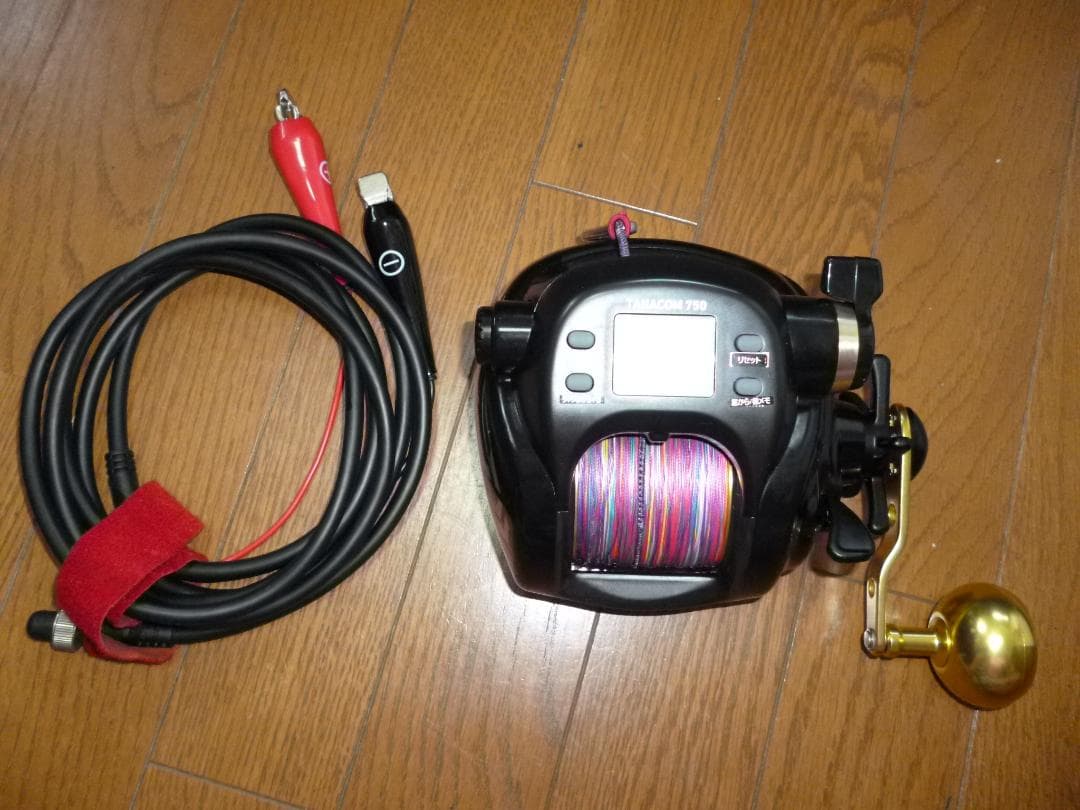 値下げ❗️電動リールdaiwa タナコン750！美品！8号500m付！大物用❗️