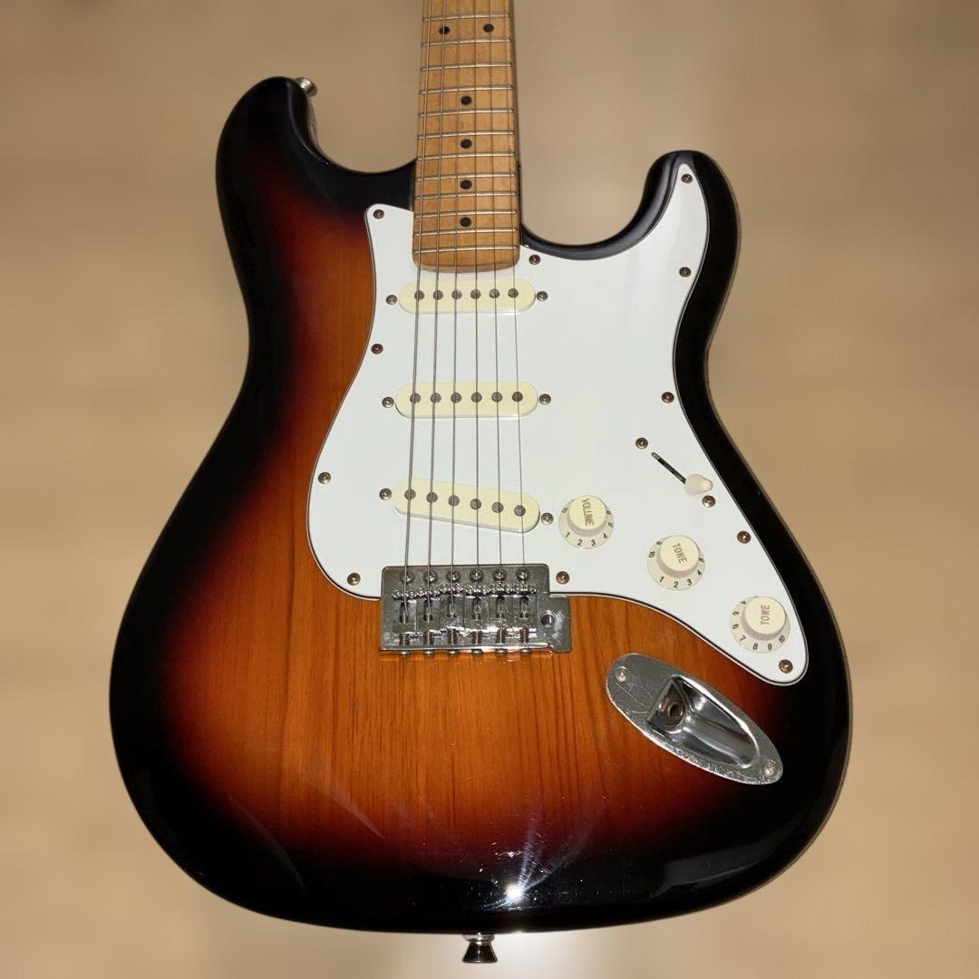 メイプル指板　いい音selder ストラトキャスタータイプ　弦高調整済み　です