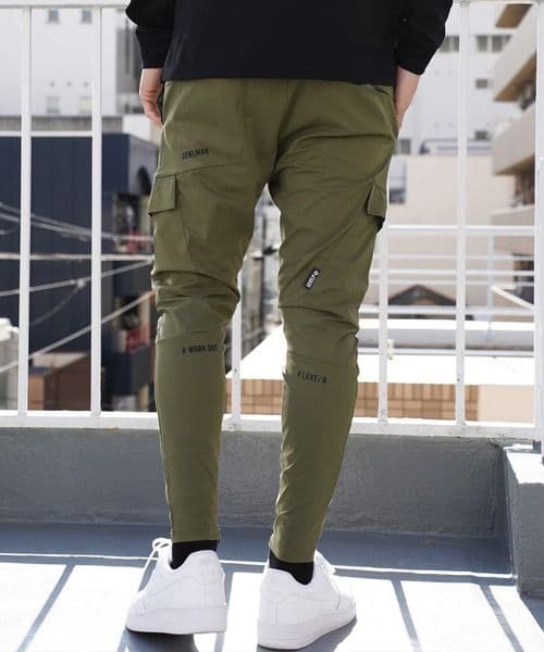 LUXE/R GOLF ストレッチ布帛カーゴパンツ 45940KHM