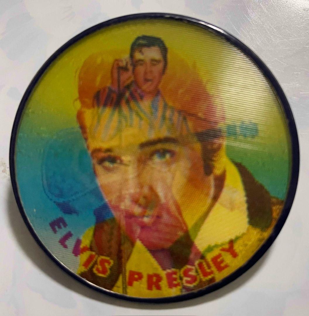 ヴィンテージ ELVIS PRESLEY 1956 レンチキュラー・バッジ