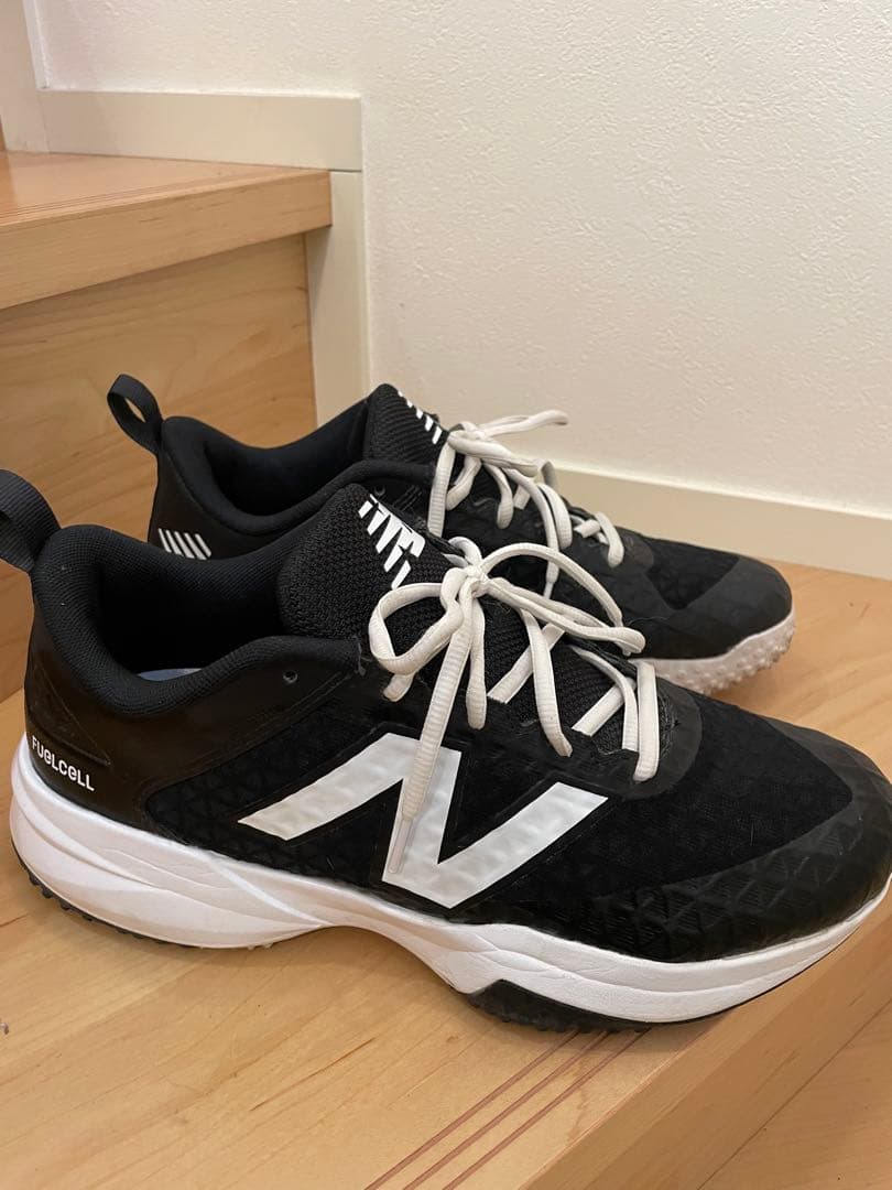 New Balance 4040 トレーニングシューズ ブラック/ホワイト