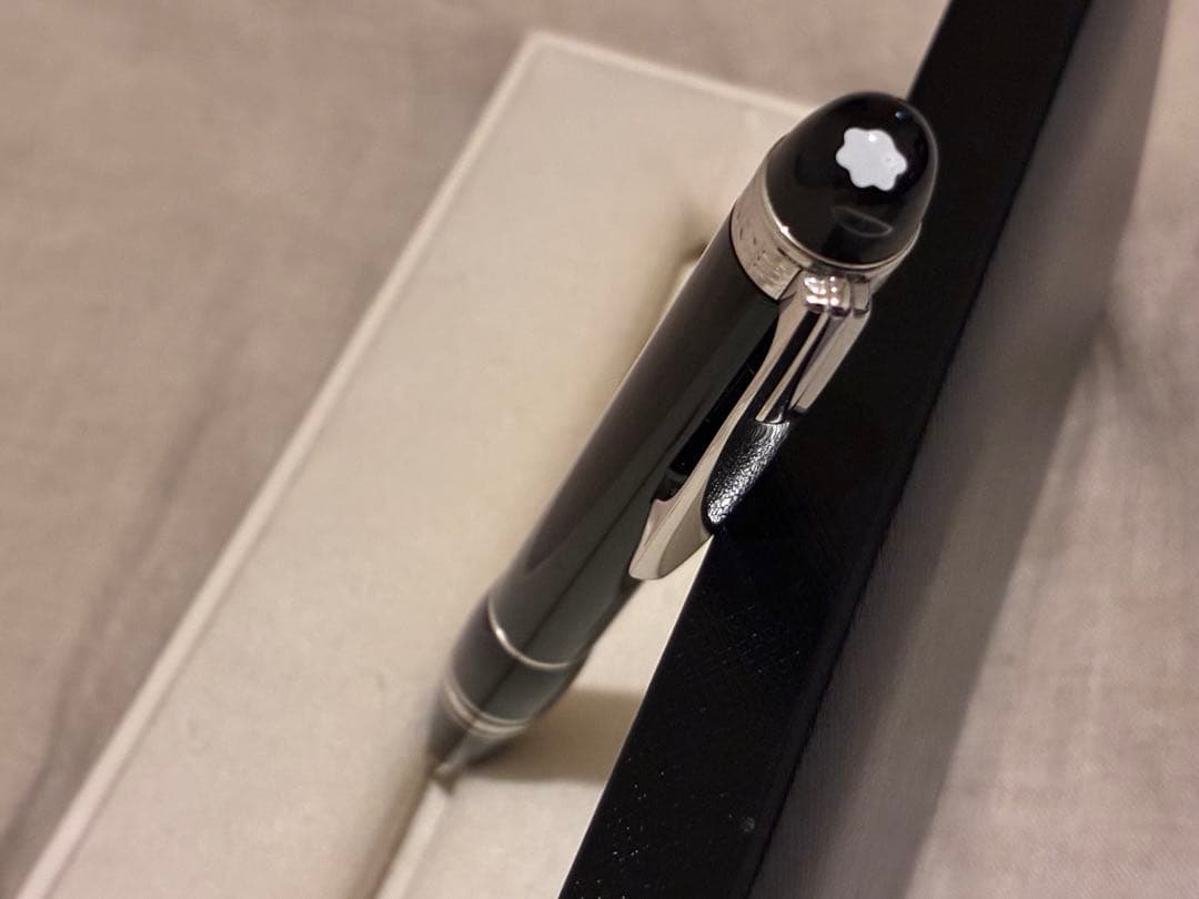 値下げ　MONT BLANC 黒 スターウォーカー ボールペン 専用ケース付き