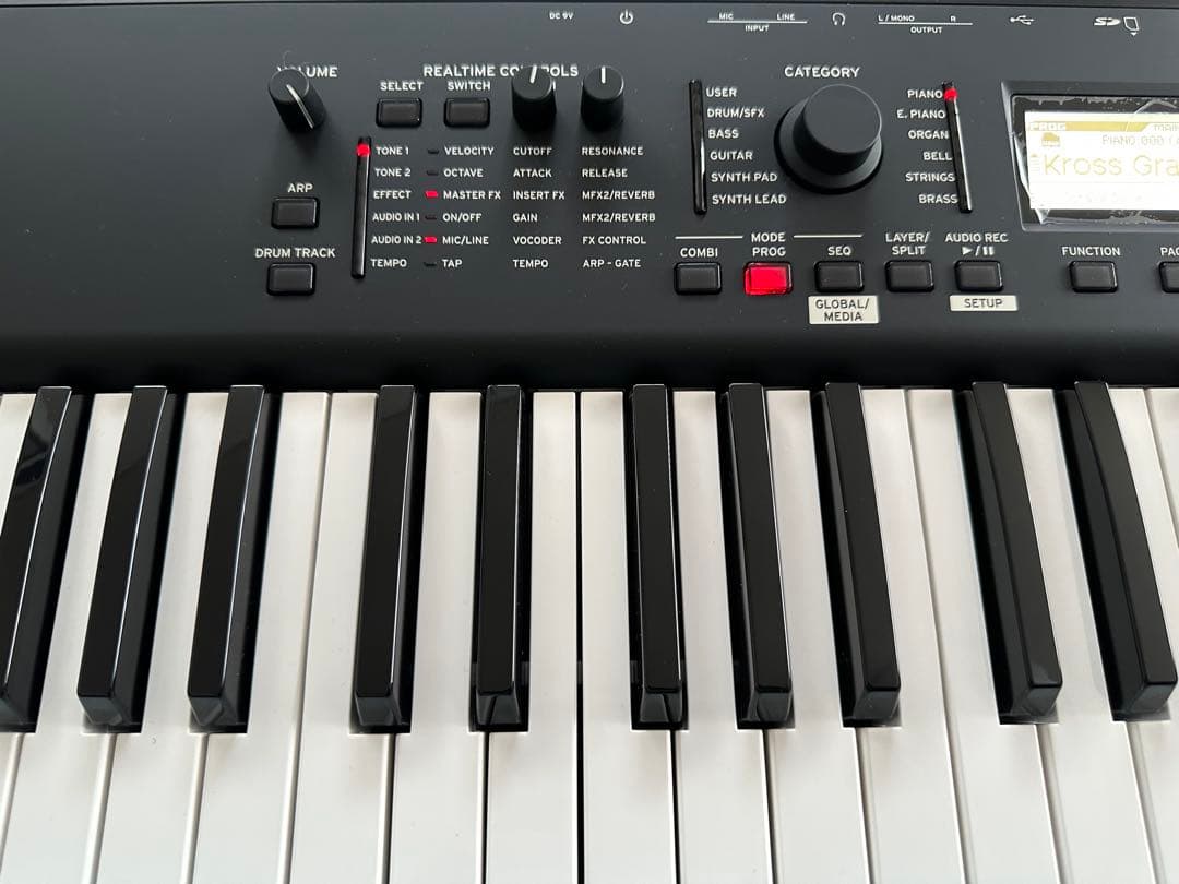 新品同様 KORG KROSS2-61-MB