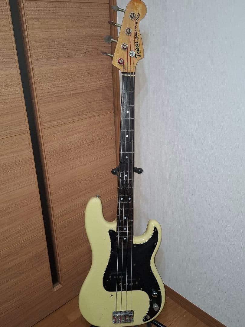TOKAI PB-40 フレットレス