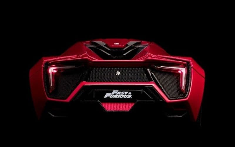 ライカン ハイパースポーツ ウィズ　ドム・フィギア & ワーキングライト