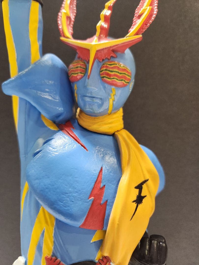 ボークス　イナズマン　ソフビ１／6 プロ製作完成品　ライジン号付属　丁寧な塗装