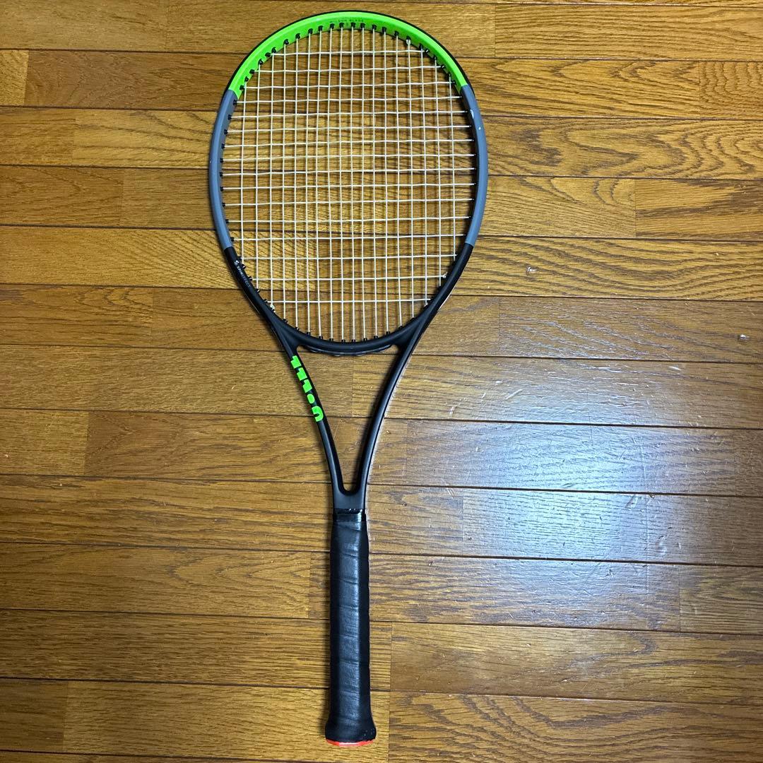 Wilson Blade 98S V7.0 硬式テニスラケット