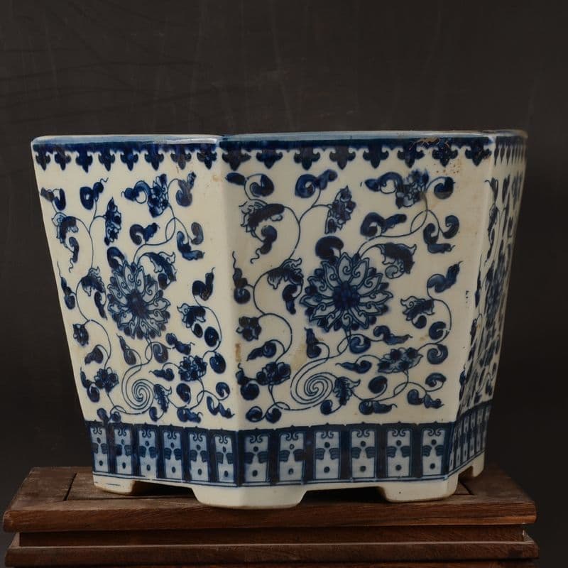景徳鎮 青花纏枝紋六方植木鉢 陶磁器 盆栽鉢 工芸品 置物