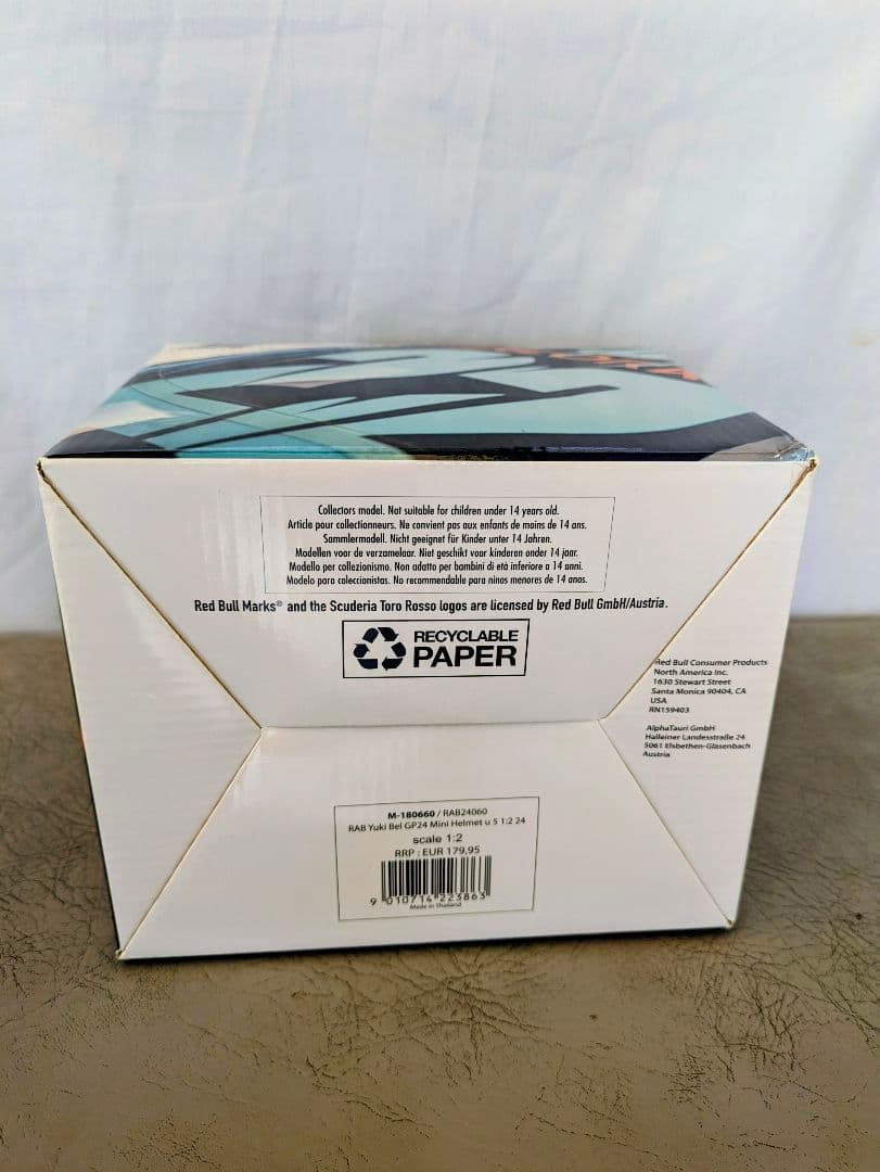 角田裕毅　ヘルメット1/2　サイン入　F1　レーシングブルズHONDA　おまけ付