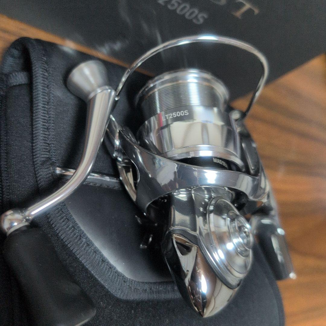 DAIWA EXIST LT2500S イグジスト 箱付き